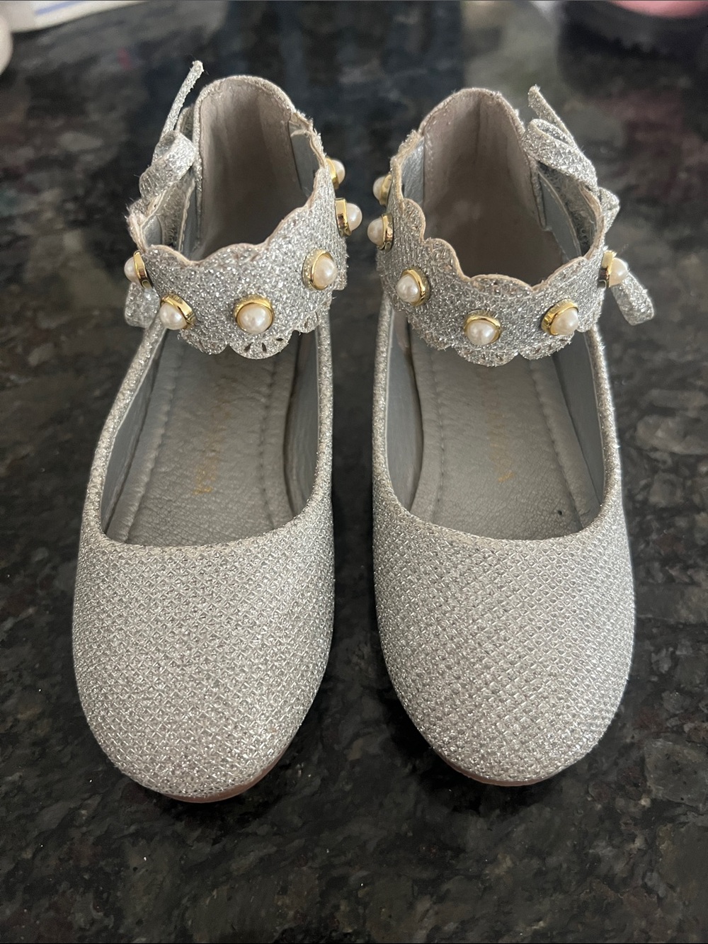 Girls Silver Pearl Strap Dress Shoes